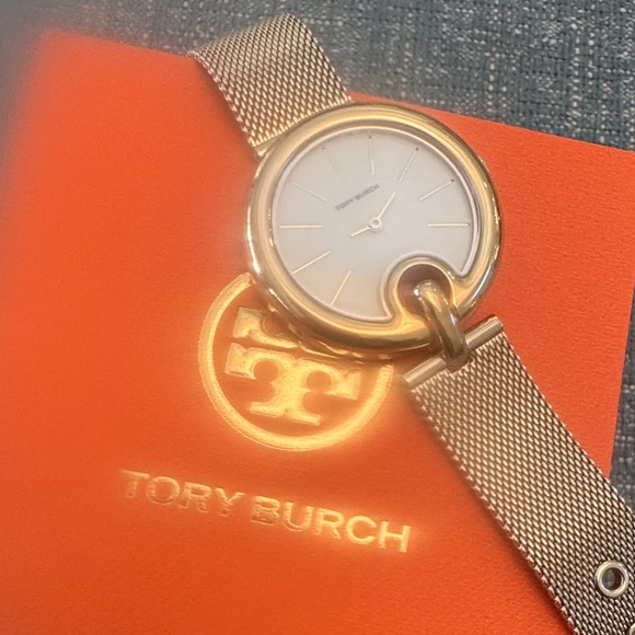 Tory Burch Jewelry - Tory Burch Gold Mesh Timepiece